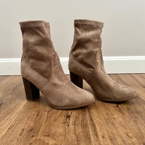Women's Tan Suede Ankle Boots